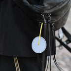 refleks vedhæng til taske der øger synlighed i trafikken