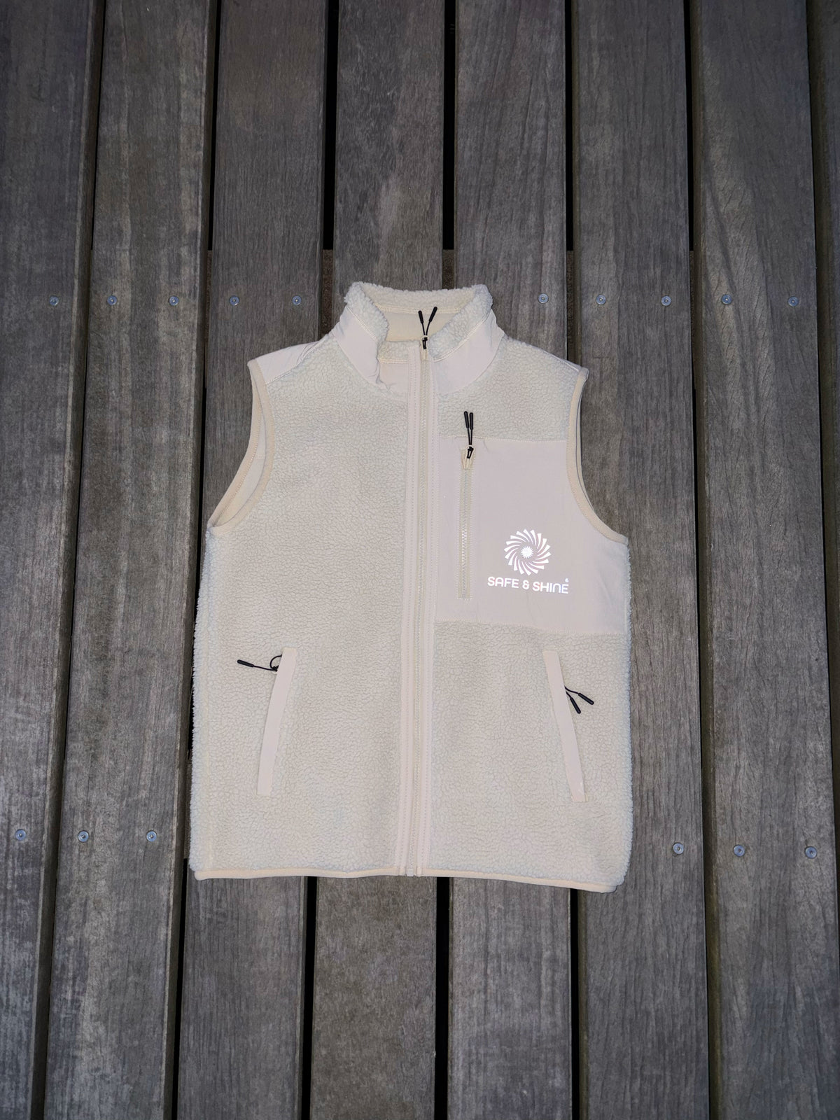 EVERYDAY vest